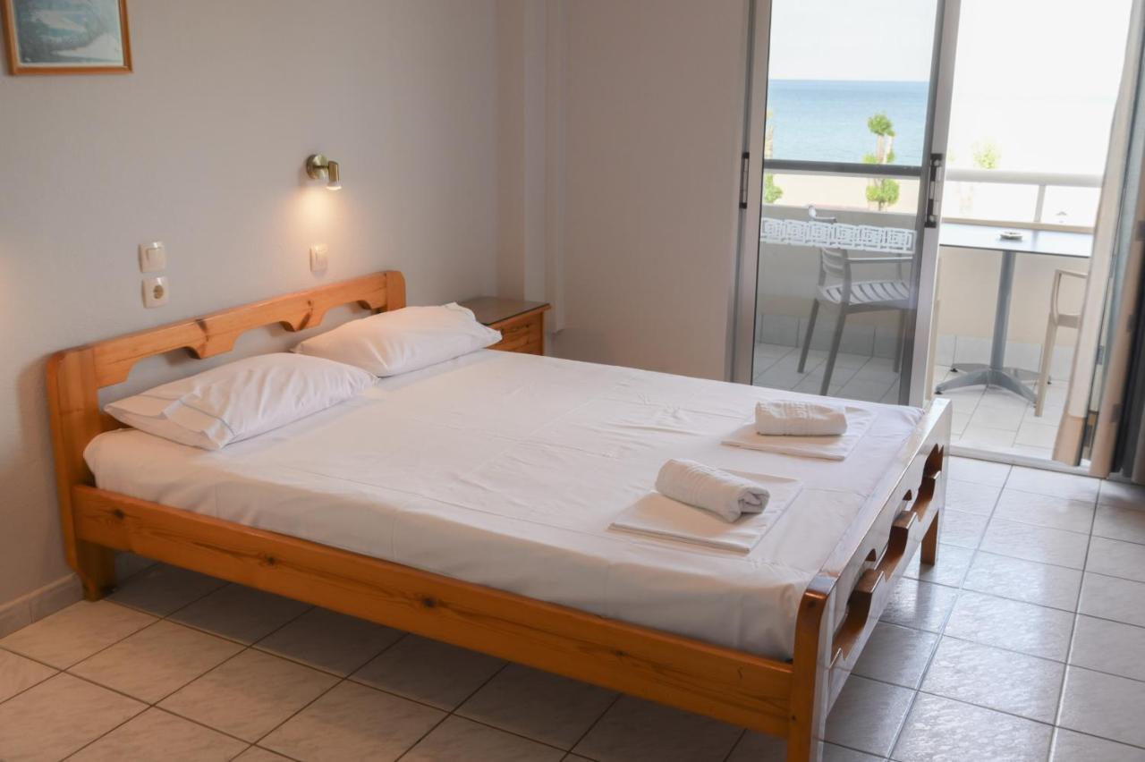 Giorgos Apartments Sea View Olympiakí Aktí Esterno foto